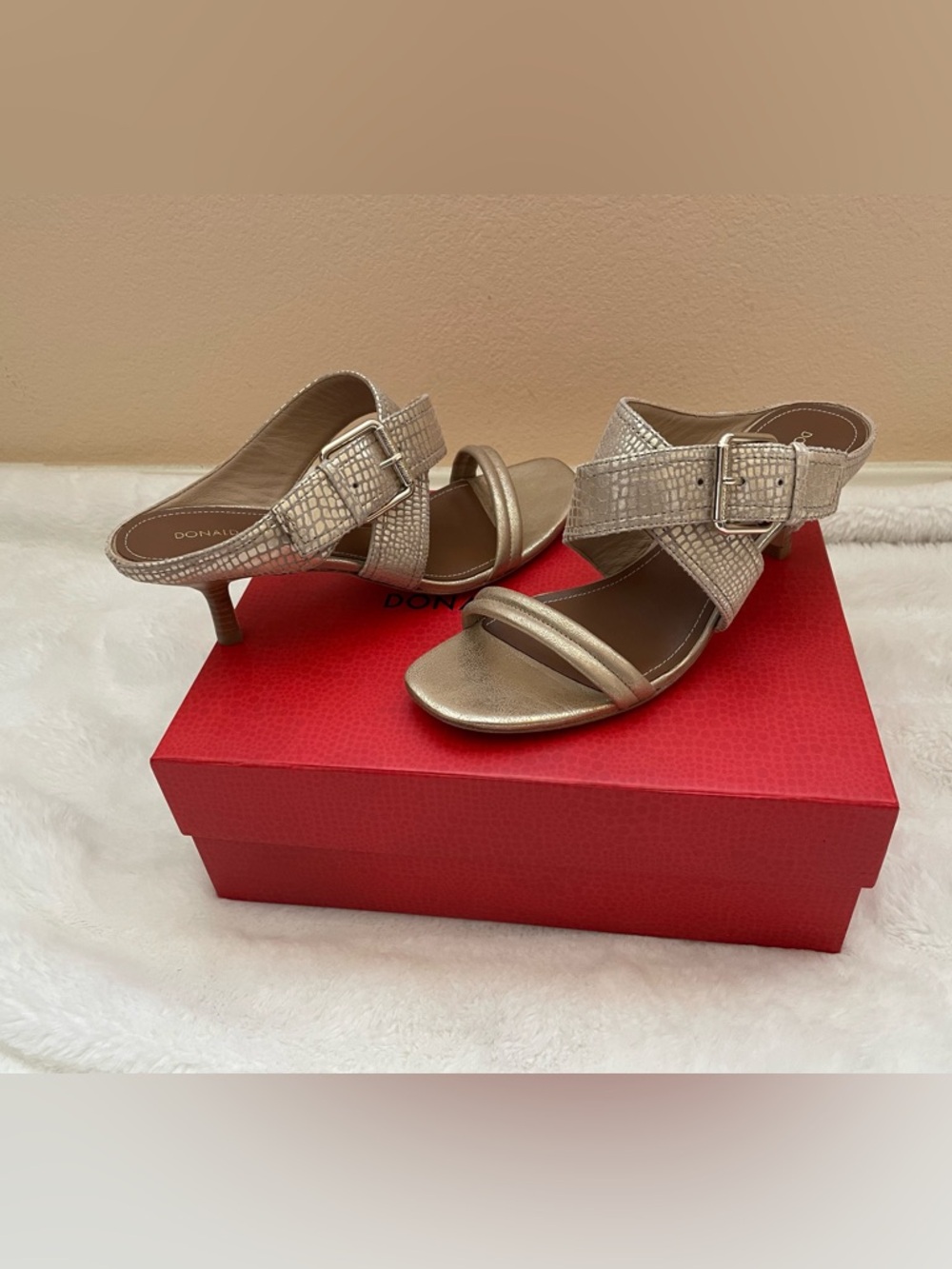 Donald Pliner Sandals.